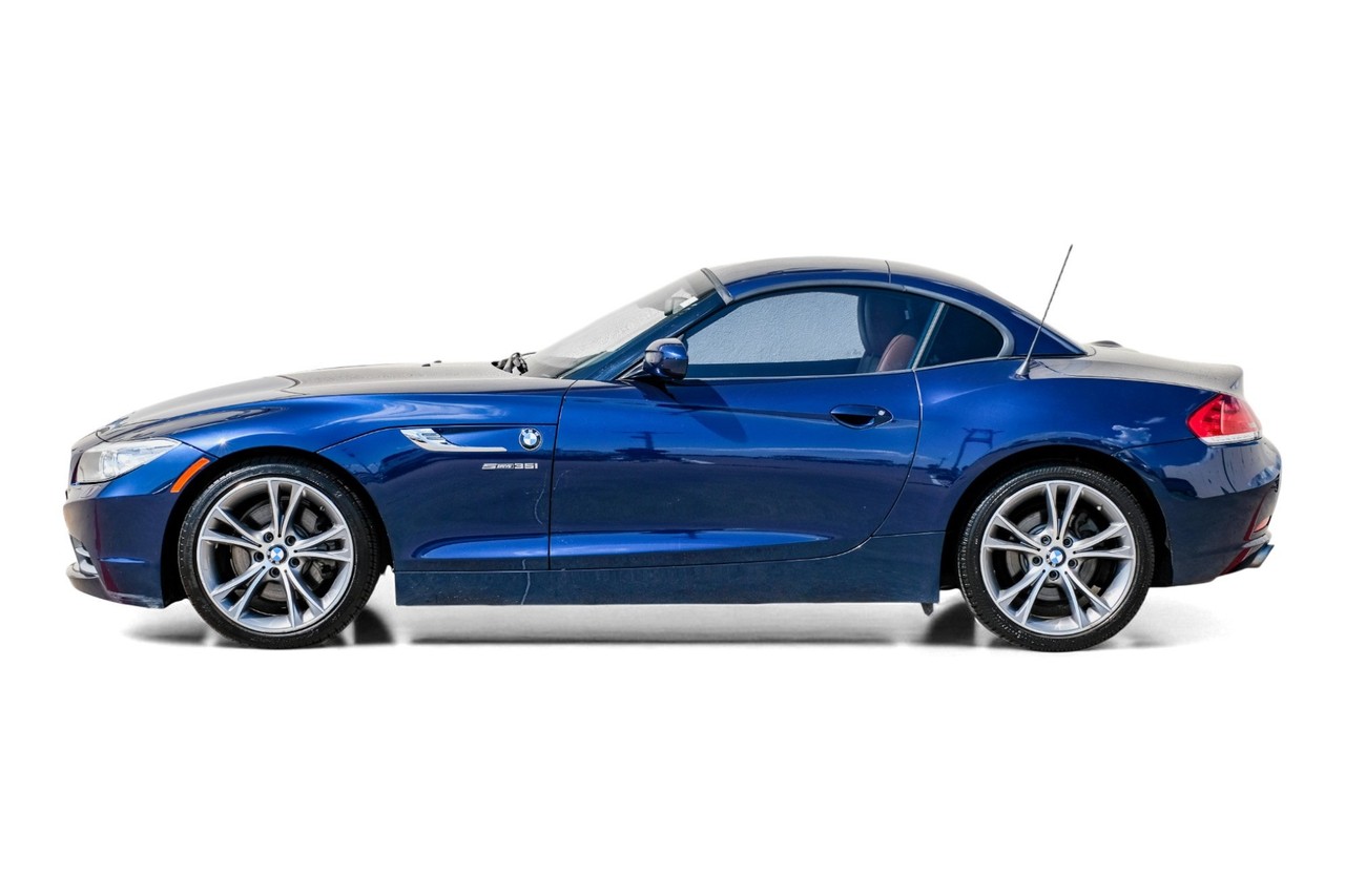 BMW Z4 Vehicle Main Gallery Image 10