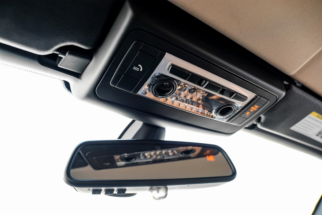 BMW Z4 Vehicle Main Gallery Image 20