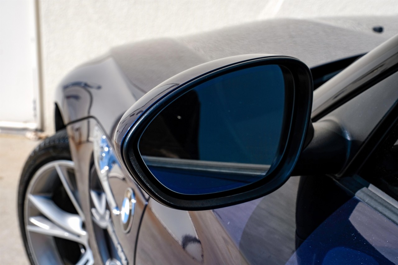 BMW Z4 Vehicle Main Gallery Image 30