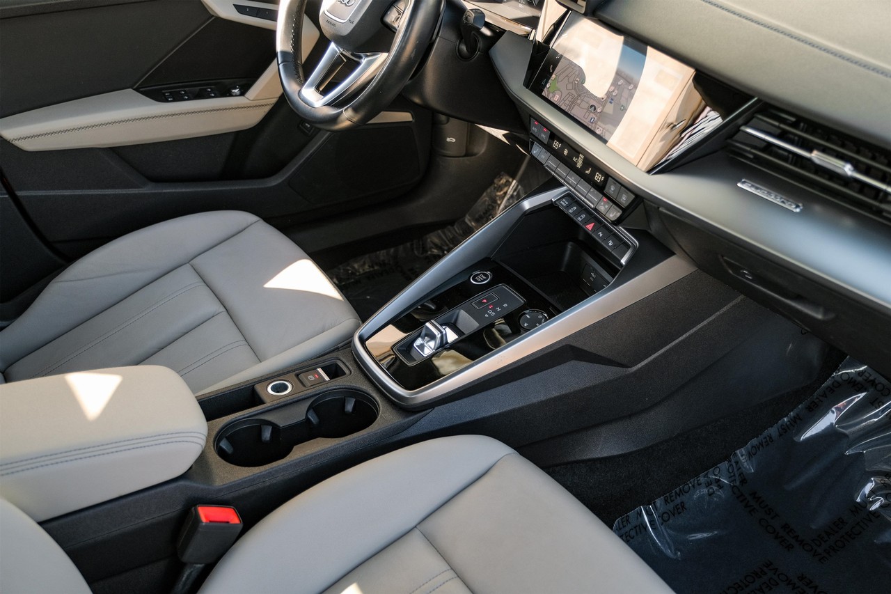 Audi A3 Vehicle Main Gallery Image 22