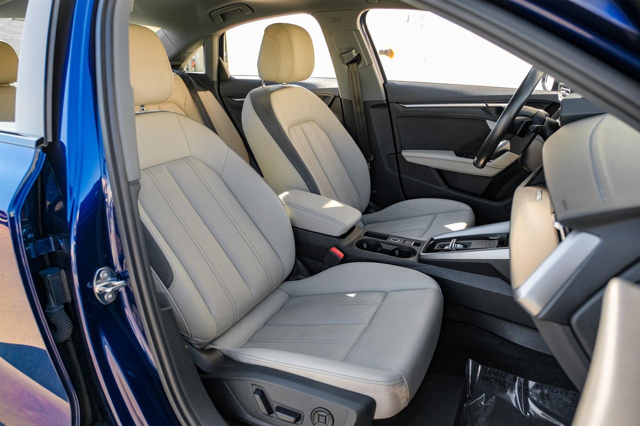 Audi A3 Vehicle Main Gallery Image 30
