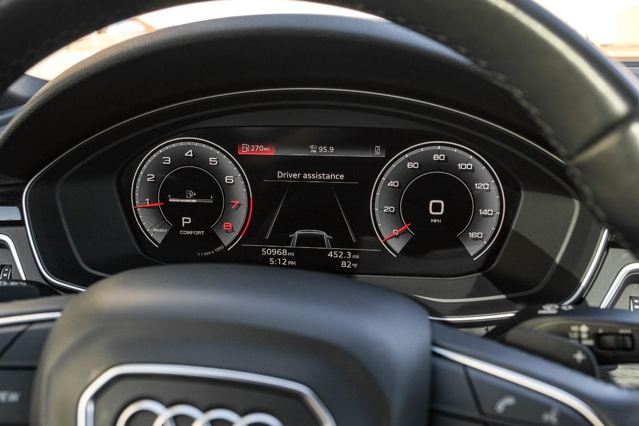 Audi A4 Sedan Vehicle Main Gallery Image 19