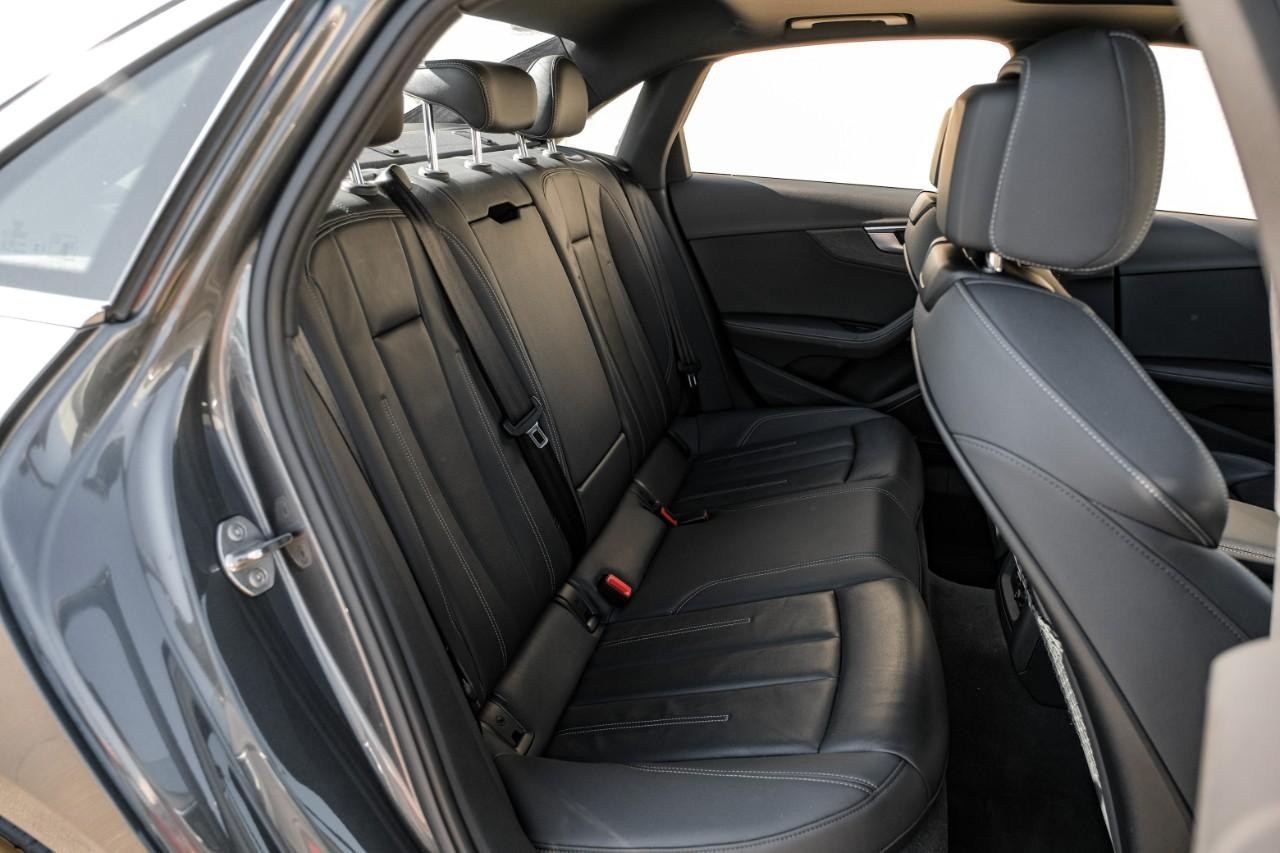 Audi A4 Sedan Vehicle Main Gallery Image 35