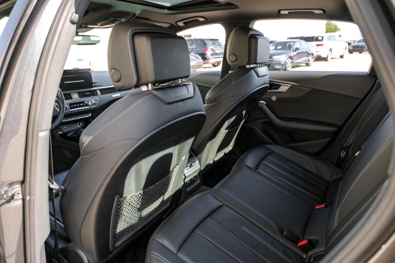Audi A4 Sedan Vehicle Main Gallery Image 37