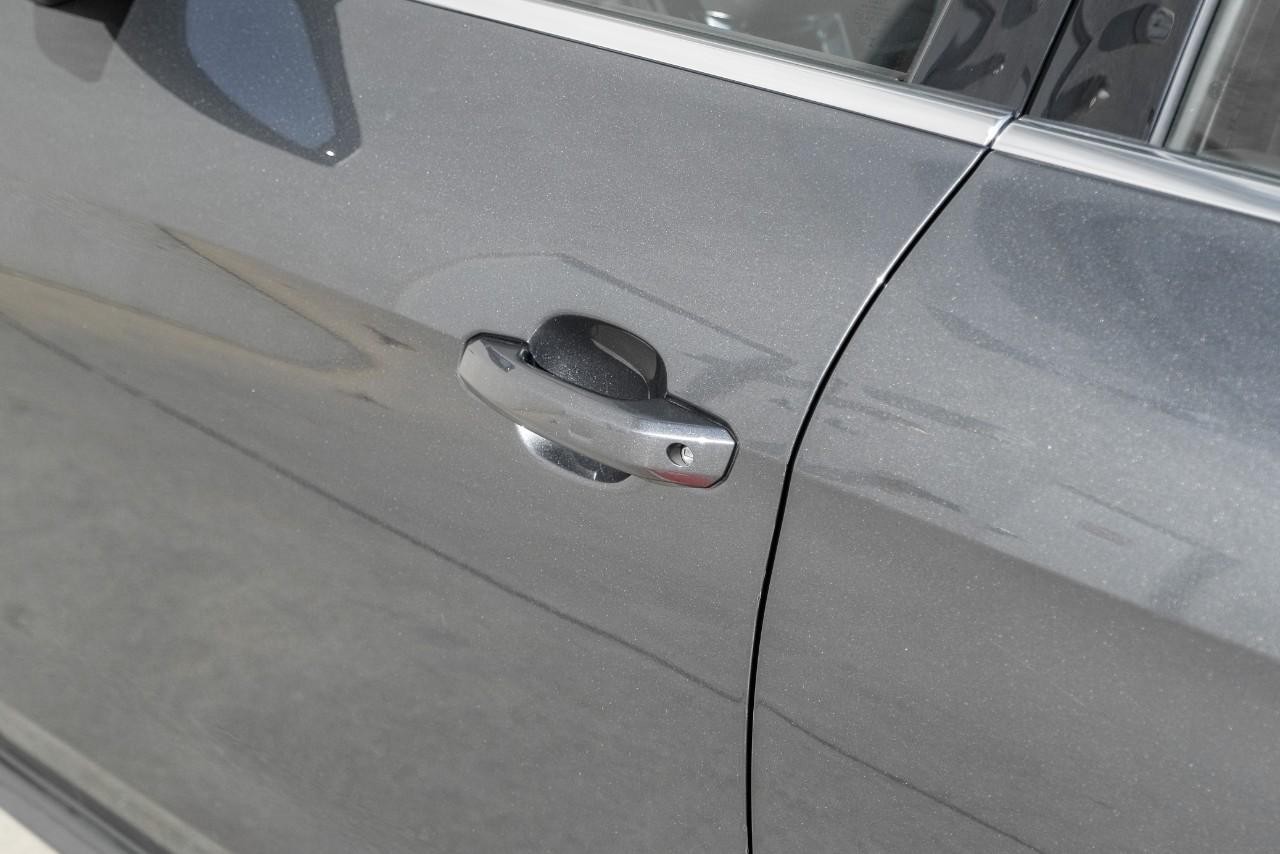 Audi A4 Sedan Vehicle Main Gallery Image 39