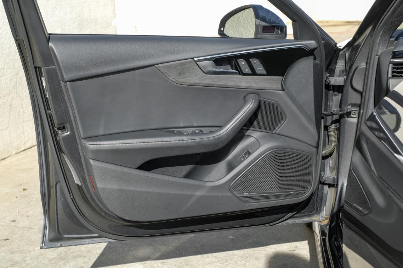 Audi A4 Sedan Vehicle Main Gallery Image 41