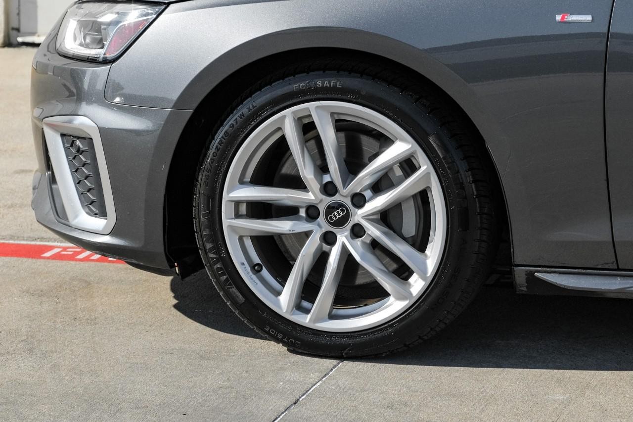 Audi A4 Sedan Vehicle Main Gallery Image 51