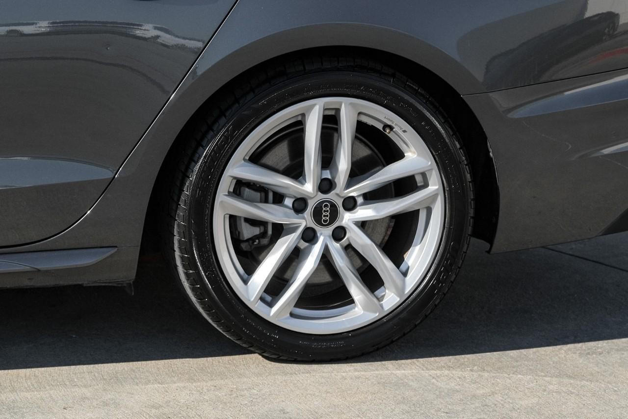 Audi A4 Sedan Vehicle Main Gallery Image 52