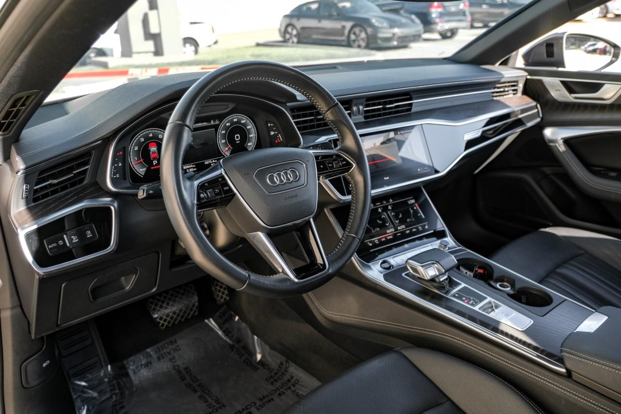 Audi A7 Vehicle Main Gallery Image 03