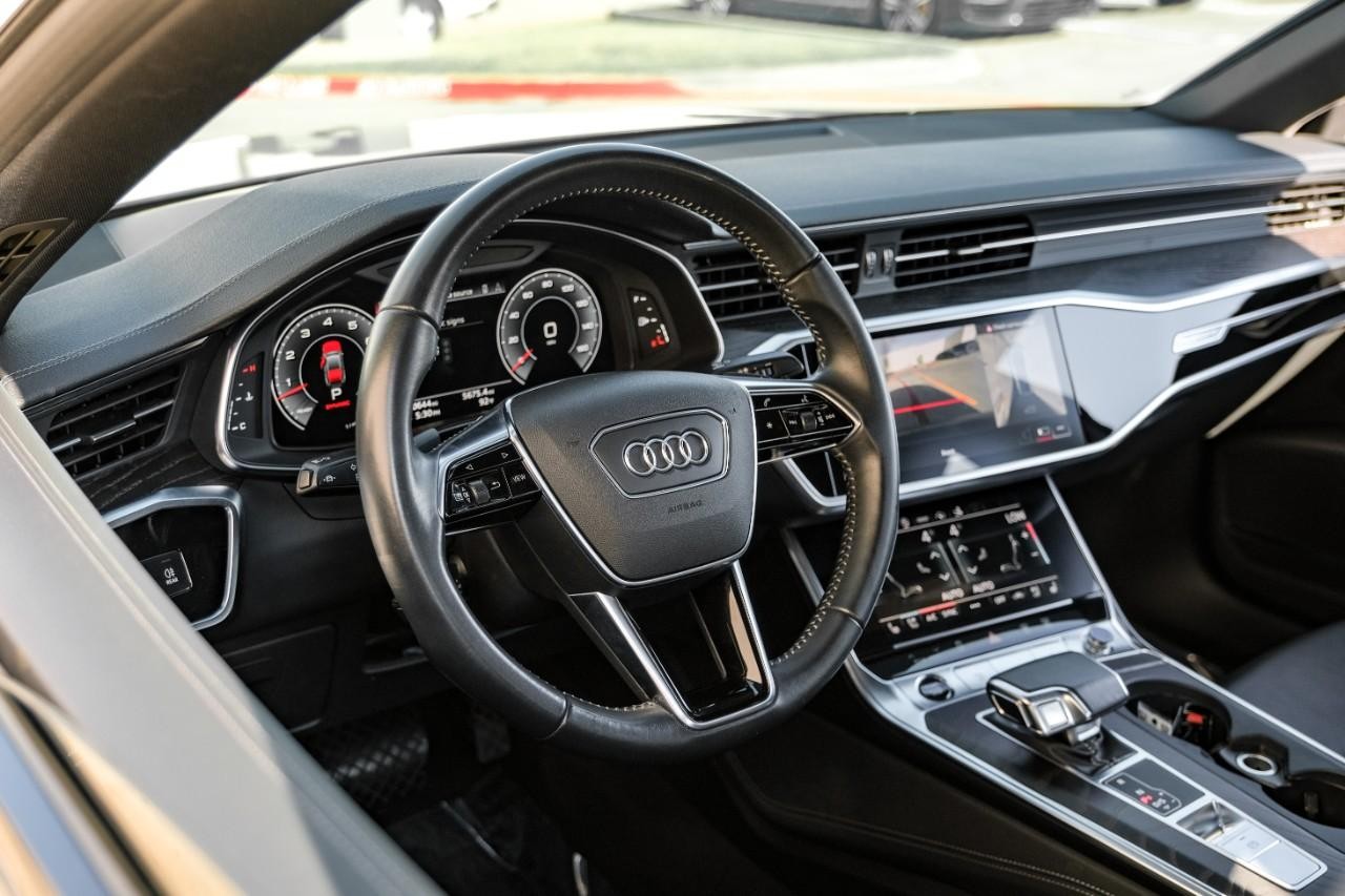 Audi A7 Vehicle Main Gallery Image 16