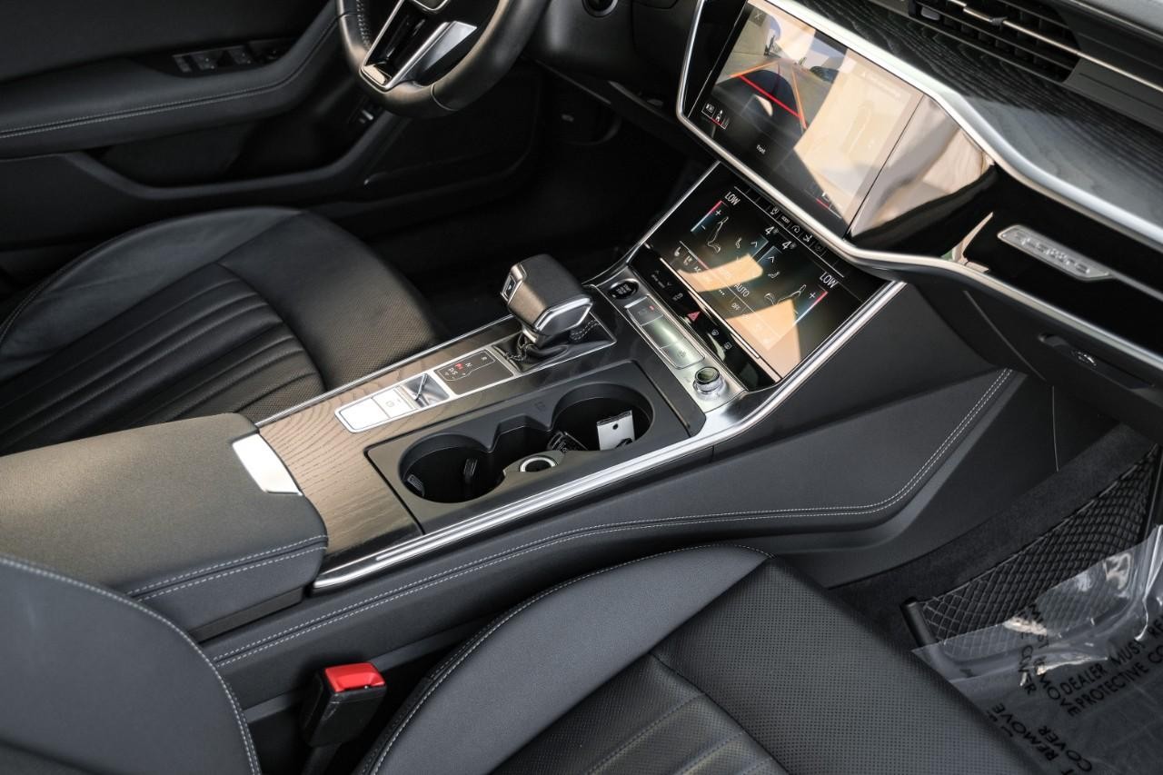 Audi A7 Vehicle Main Gallery Image 23