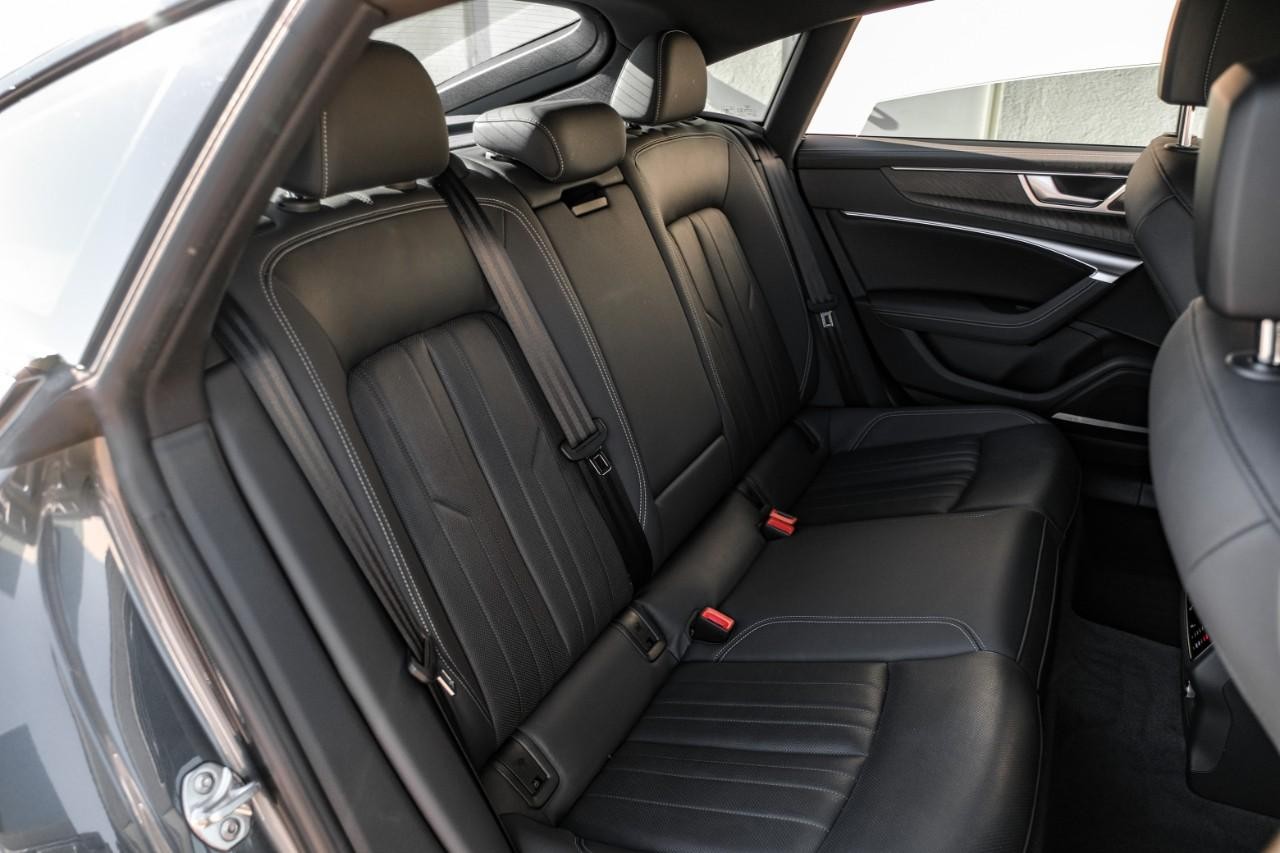 Audi A7 Vehicle Main Gallery Image 30