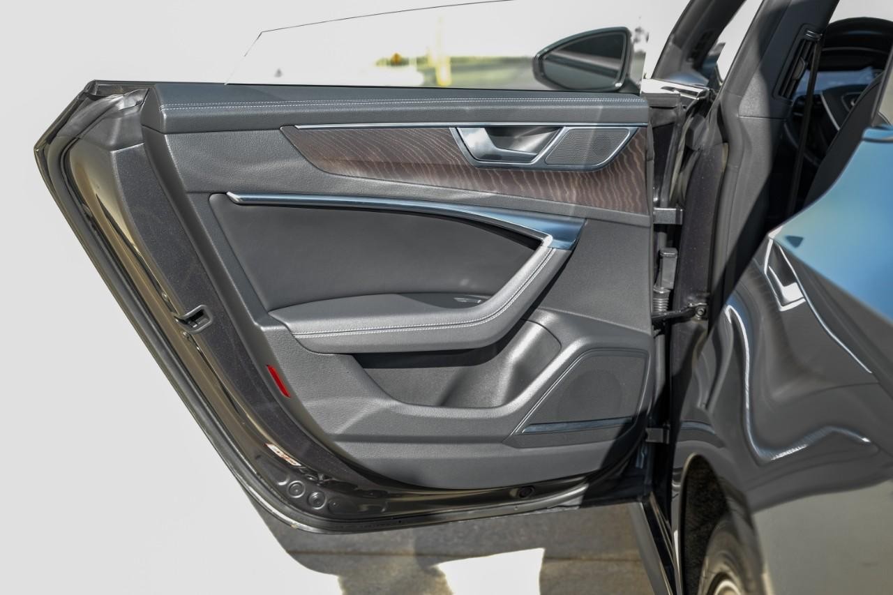 Audi A7 Vehicle Main Gallery Image 39