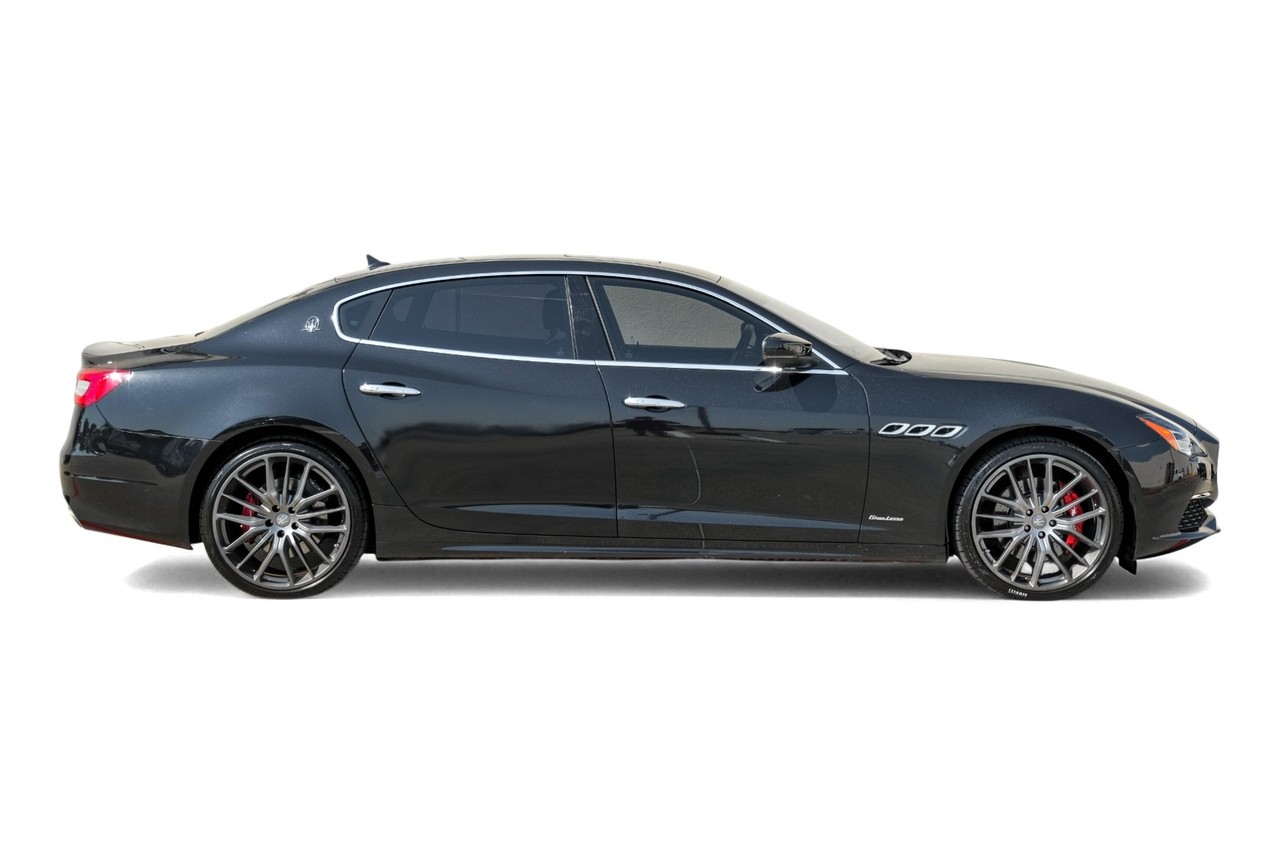 Maserati Quattroporte Vehicle Main Gallery Image 08