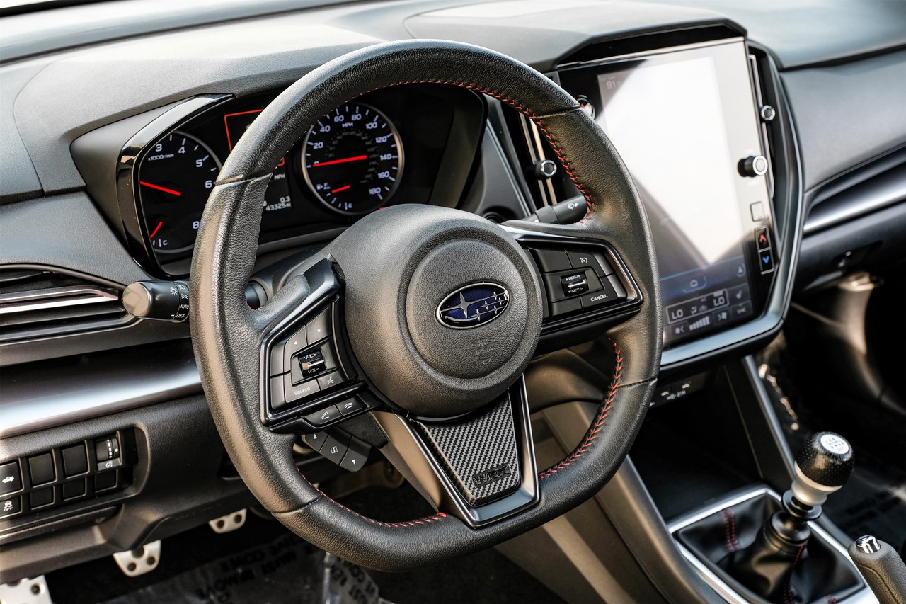 Subaru WRX Vehicle Main Gallery Image 16