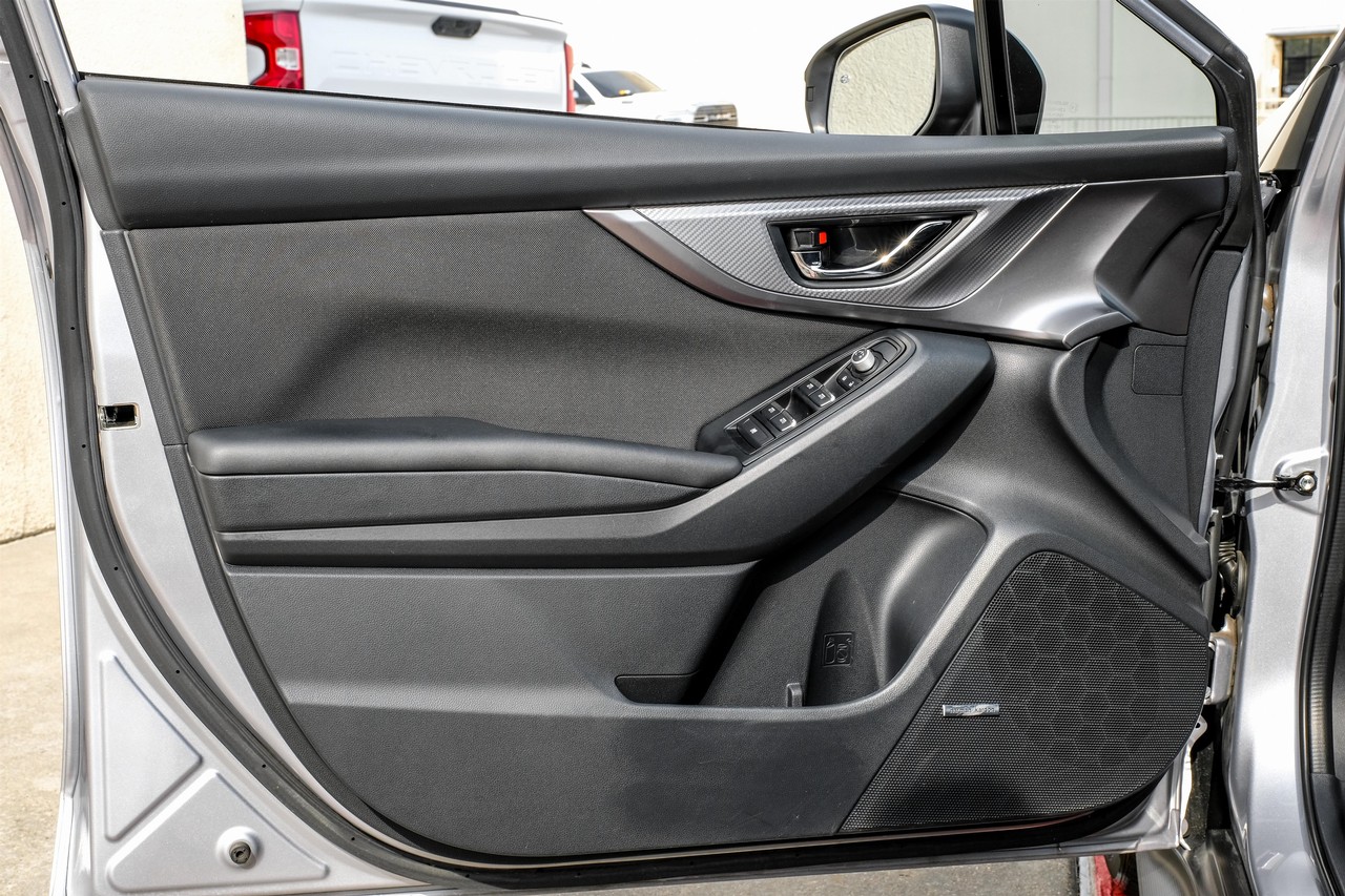Subaru WRX Vehicle Main Gallery Image 40