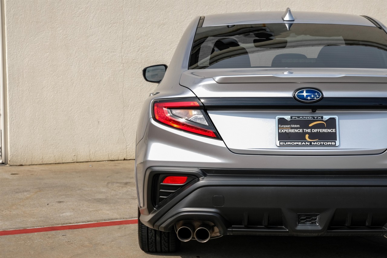Subaru WRX Vehicle Main Gallery Image 46