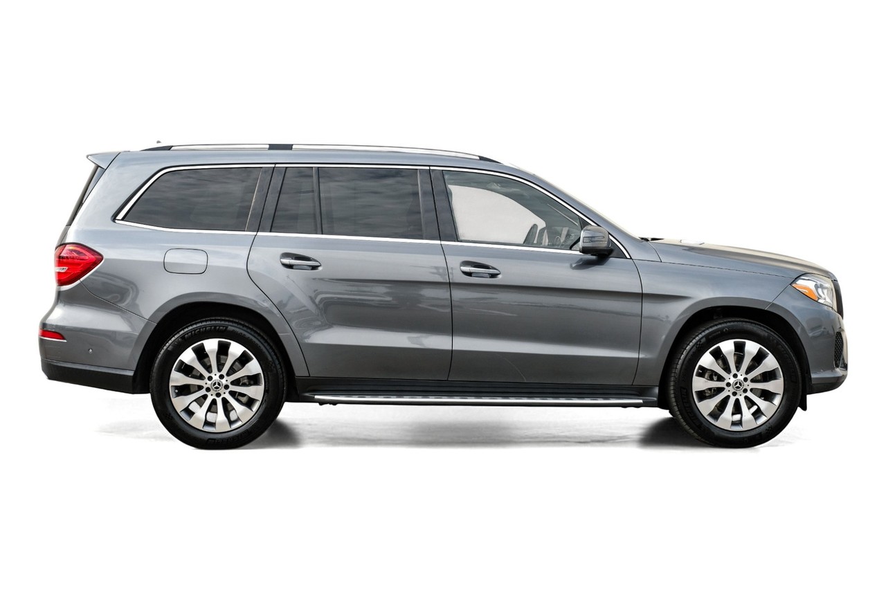 Mercedes-Benz GLS Vehicle Main Gallery Image 07