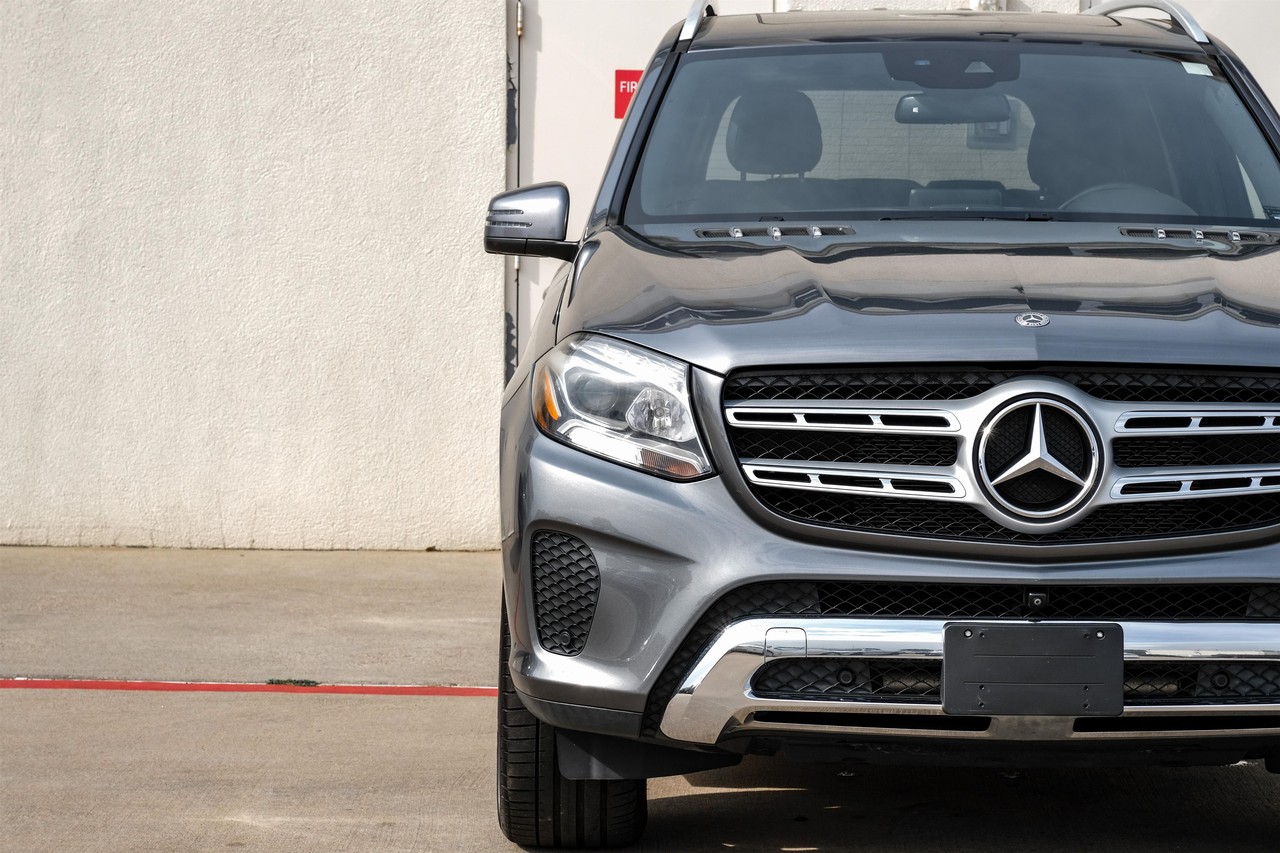 Mercedes-Benz GLS Vehicle Main Gallery Image 46