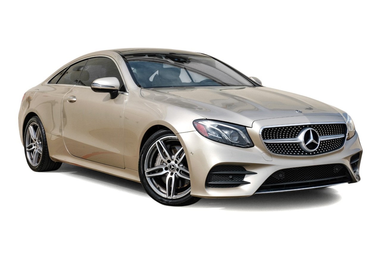 Mercedes-Benz E-Class Vehicle Main Gallery Image 07