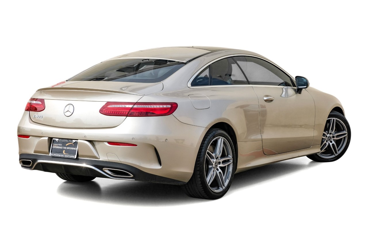 Mercedes-Benz E-Class Vehicle Main Gallery Image 09