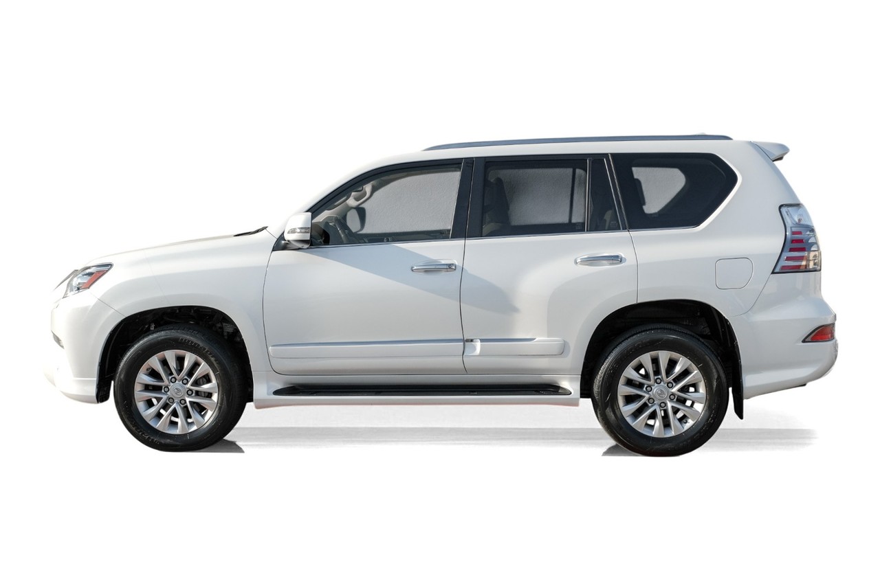 Lexus GX Vehicle Main Gallery Image 12
