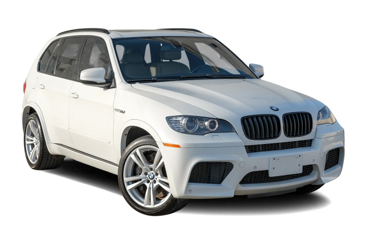 BMW X5 M Vehicle Main Gallery Image 06