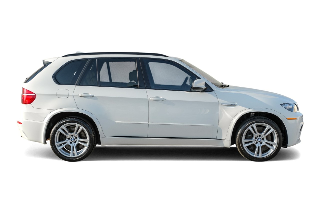 BMW X5 M Vehicle Main Gallery Image 07