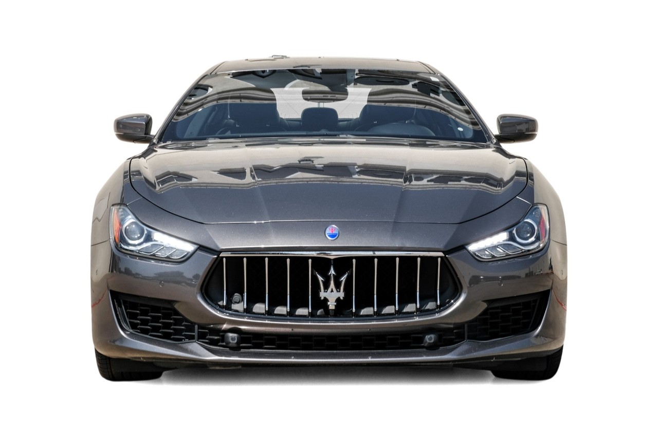 Maserati Ghibli Vehicle Main Gallery Image 06