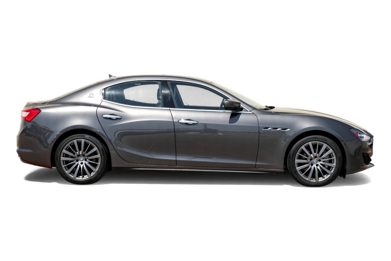 Maserati Ghibli Vehicle Main Gallery Image 08