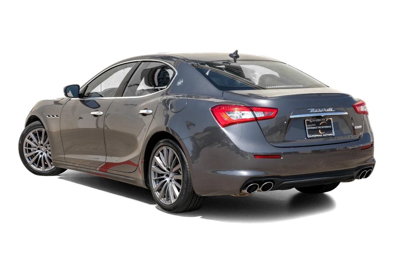 Maserati Ghibli Vehicle Main Gallery Image 11