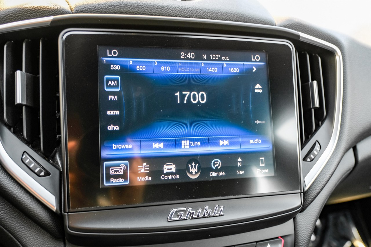 Maserati Ghibli Vehicle Main Gallery Image 27