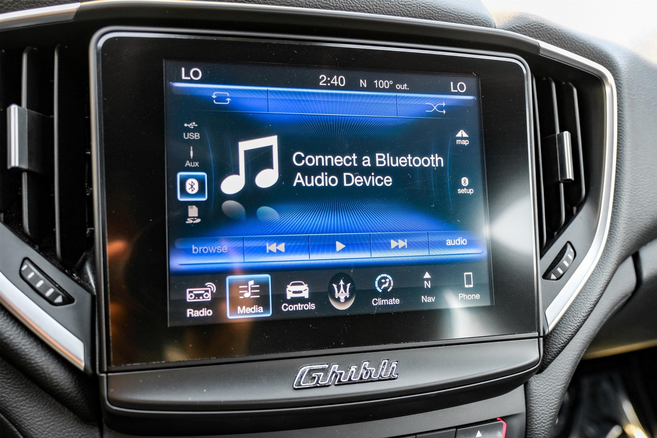 Maserati Ghibli Vehicle Main Gallery Image 28