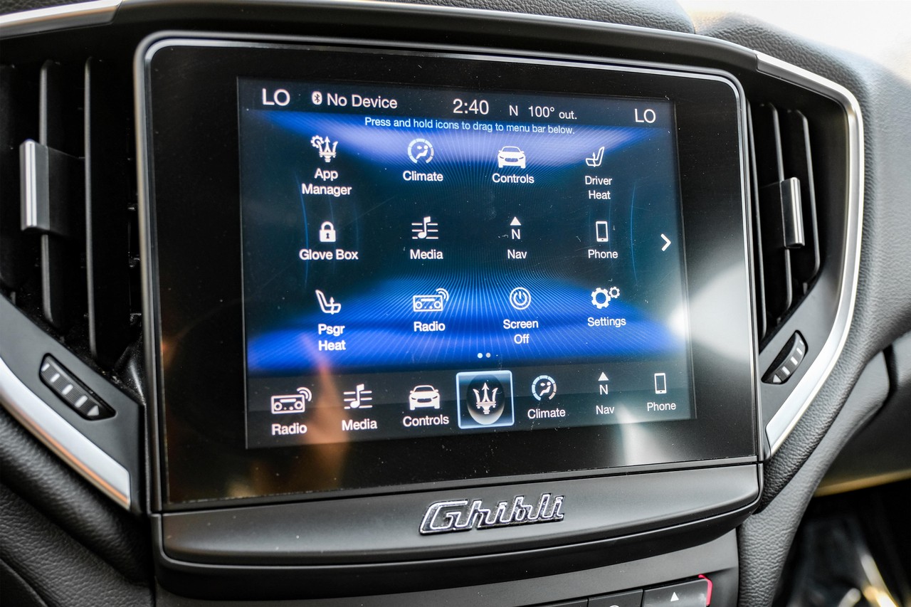 Maserati Ghibli Vehicle Main Gallery Image 29