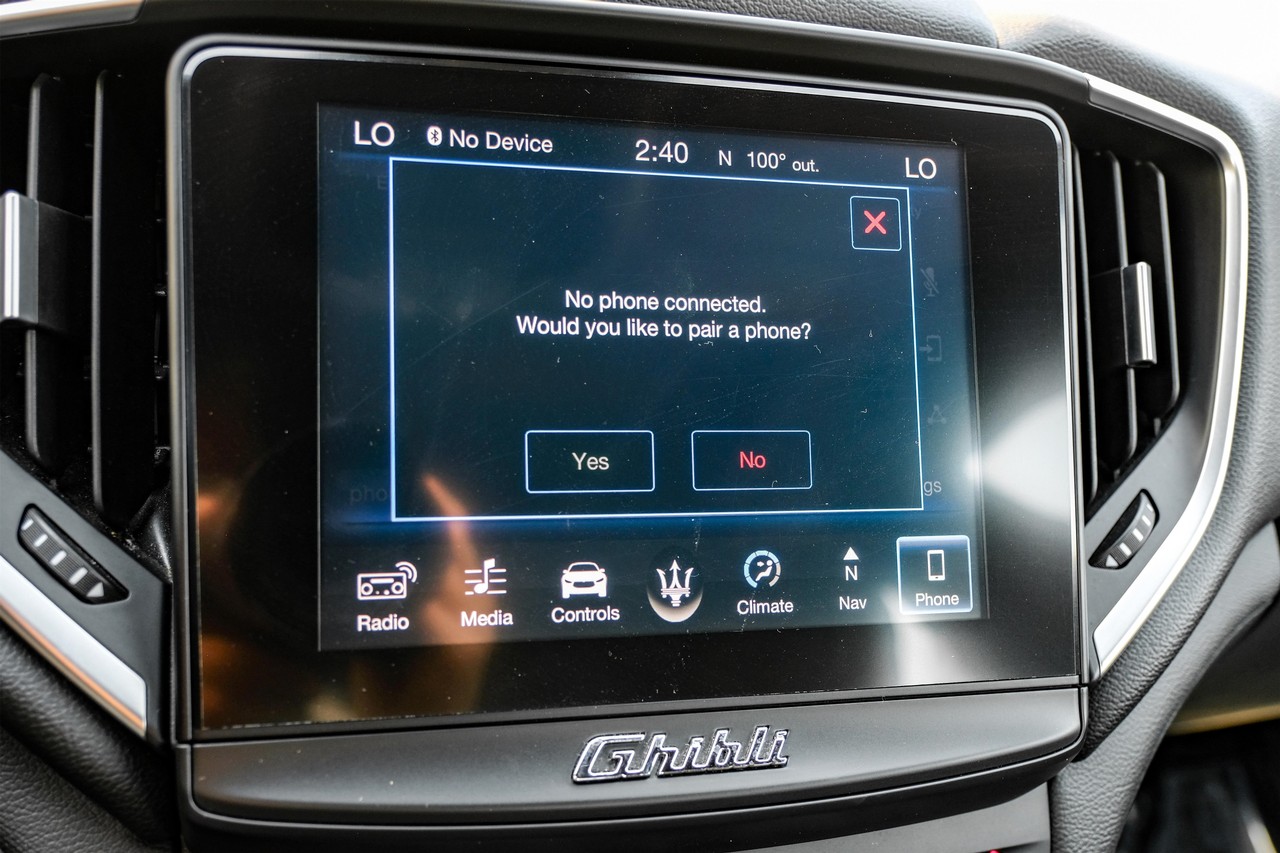 Maserati Ghibli Vehicle Main Gallery Image 31