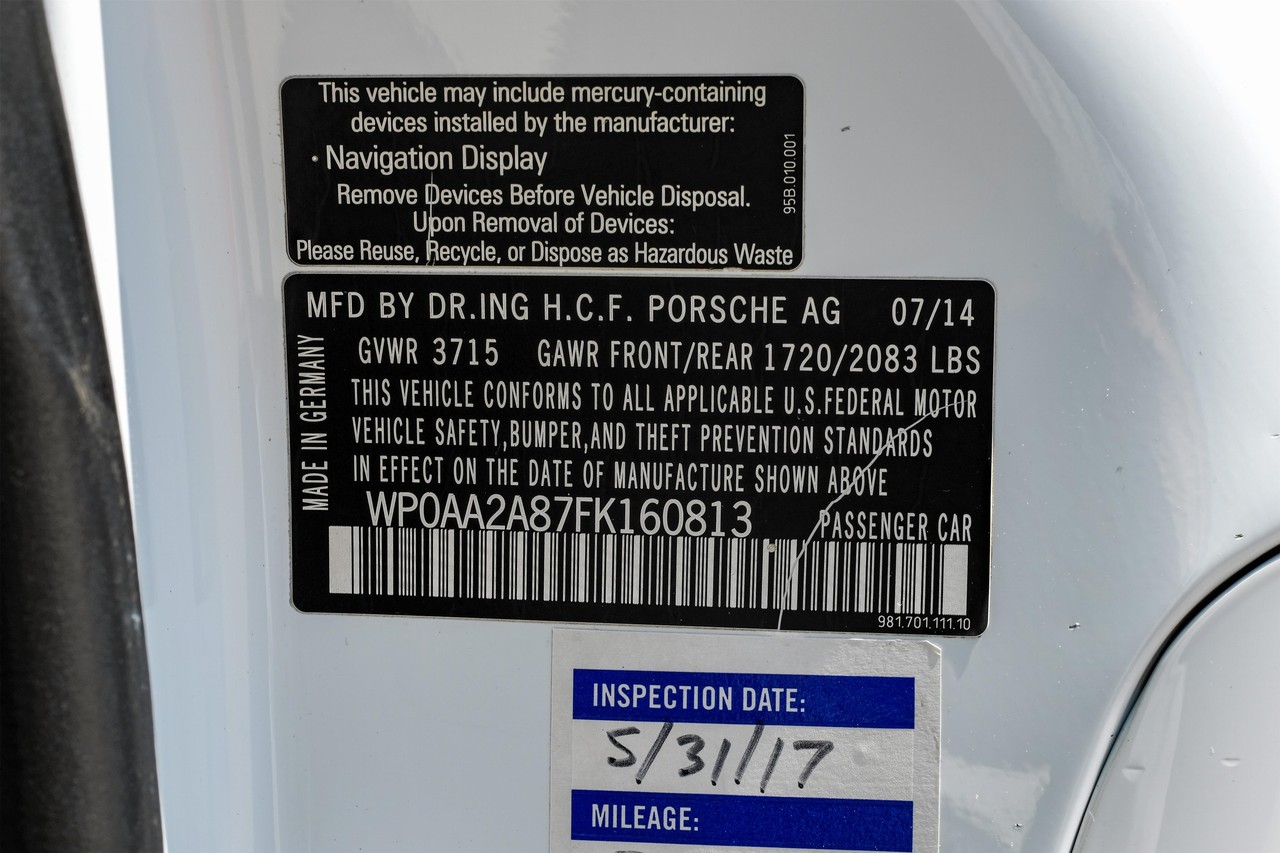 Porsche Cayman Vehicle Main Gallery Image 44