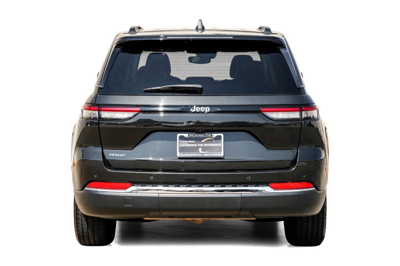Jeep Grand Cherokee 4xe Vehicle Main Gallery Image 10