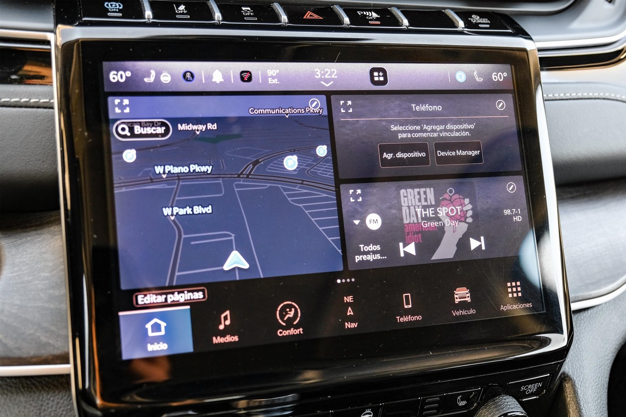 Jeep Grand Cherokee 4xe Vehicle Main Gallery Image 27