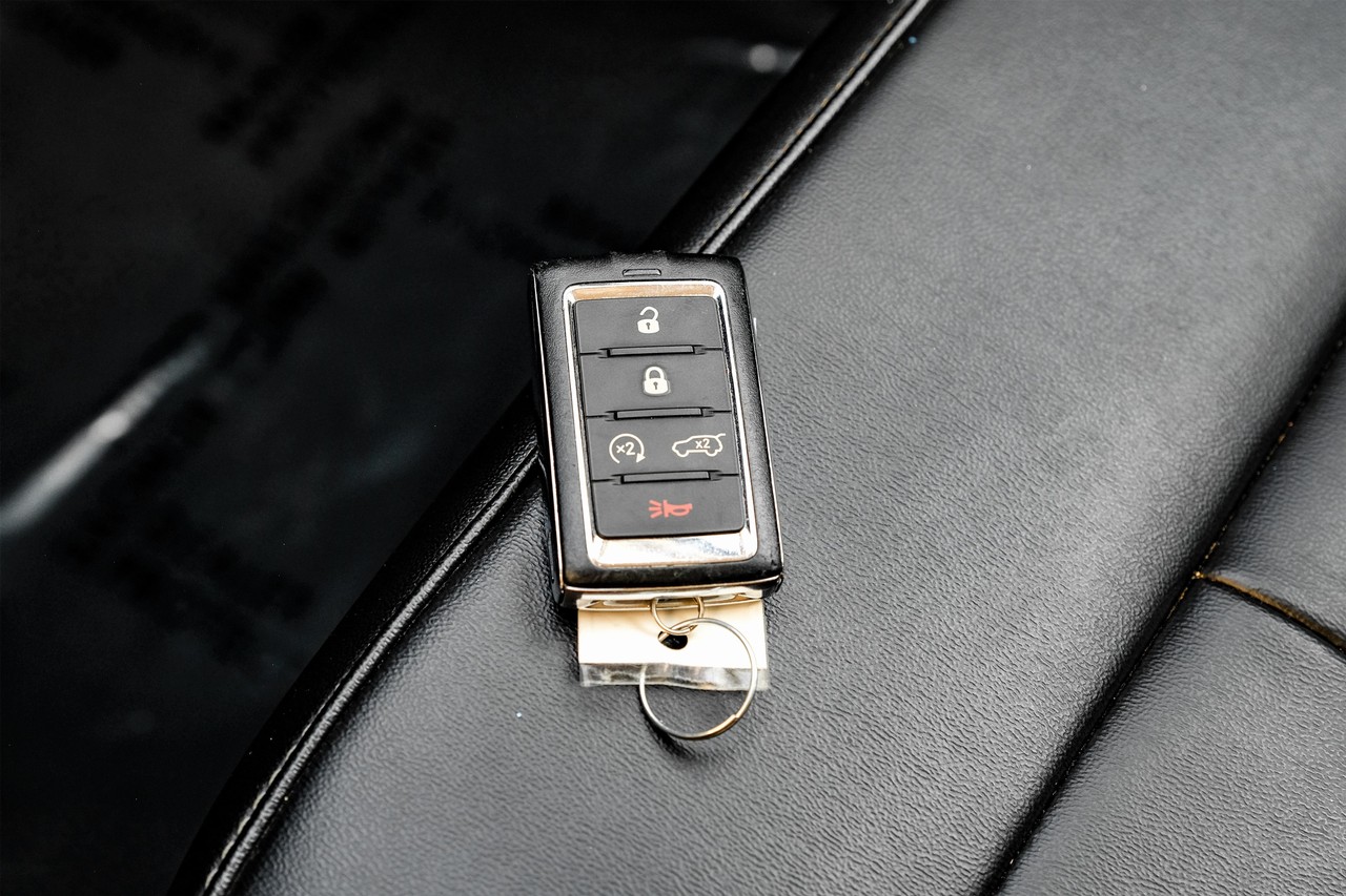 Jeep Grand Cherokee 4xe Vehicle Main Gallery Image 53