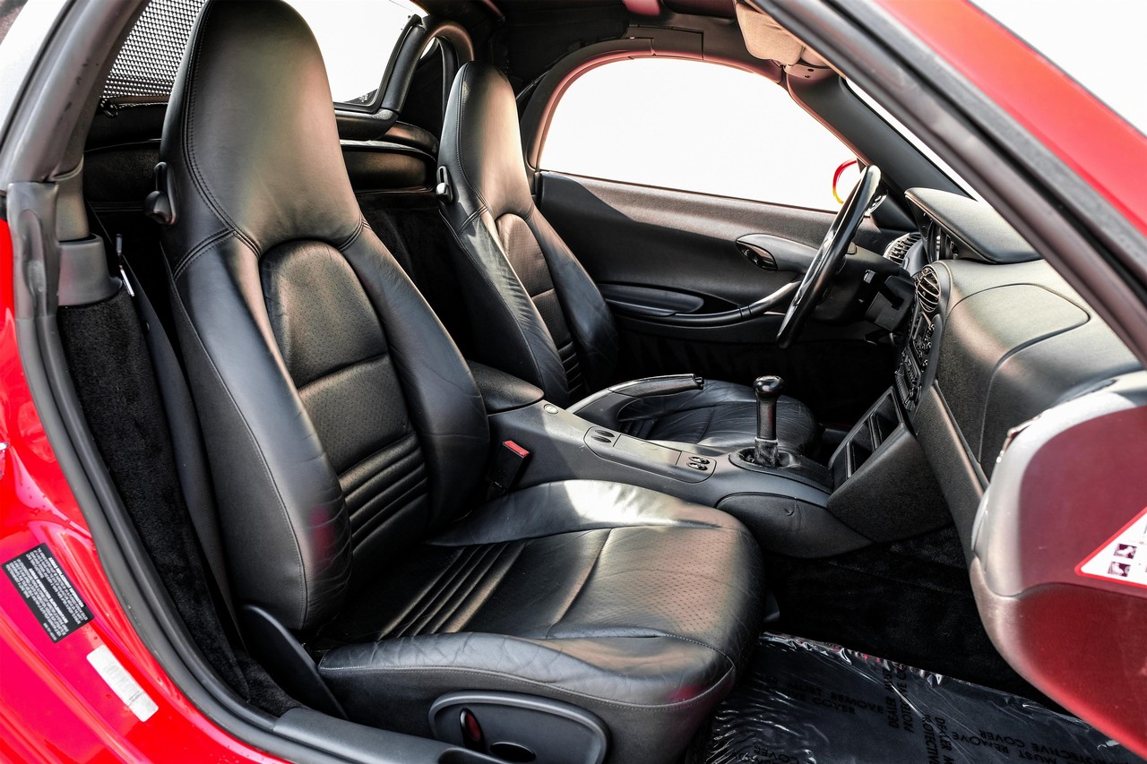 Porsche Boxster Vehicle Main Gallery Image 29