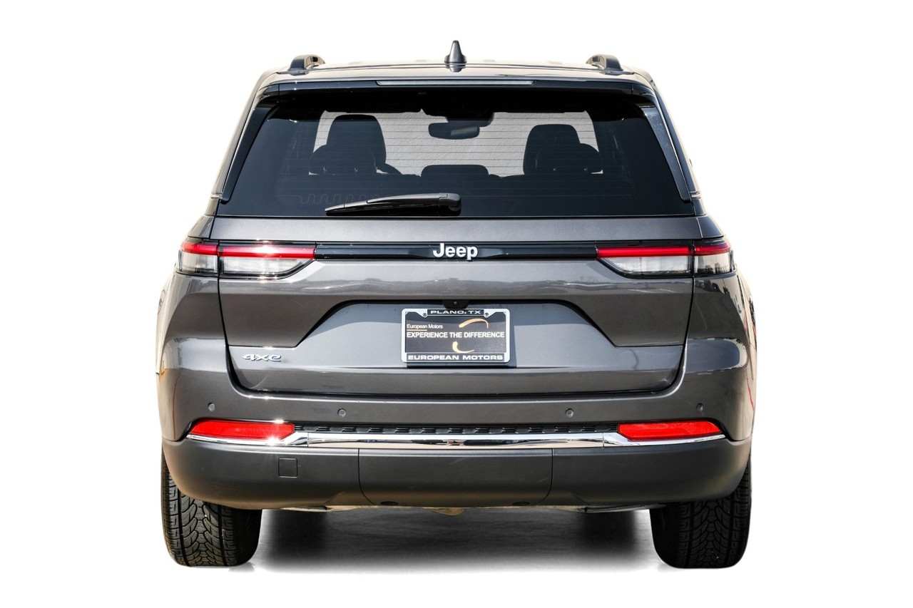 Jeep Grand Cherokee 4xe Vehicle Main Gallery Image 10