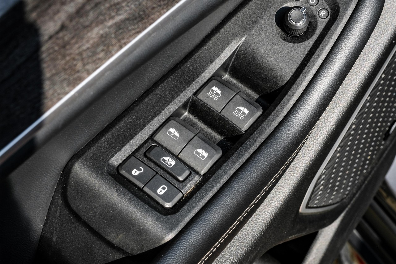 Jeep Grand Cherokee 4xe Vehicle Main Gallery Image 37