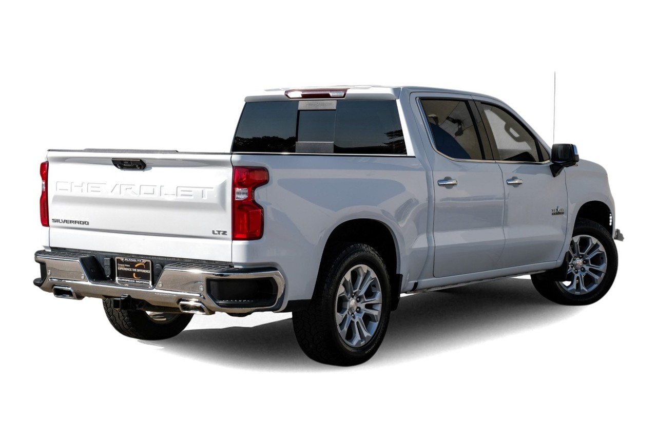 Chevrolet Silverado 1500 Vehicle Main Gallery Image 09