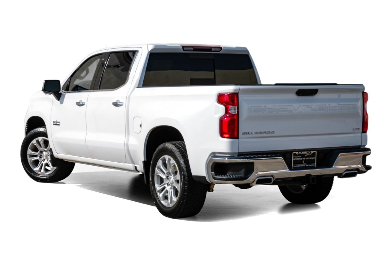 Chevrolet Silverado 1500 Vehicle Main Gallery Image 11