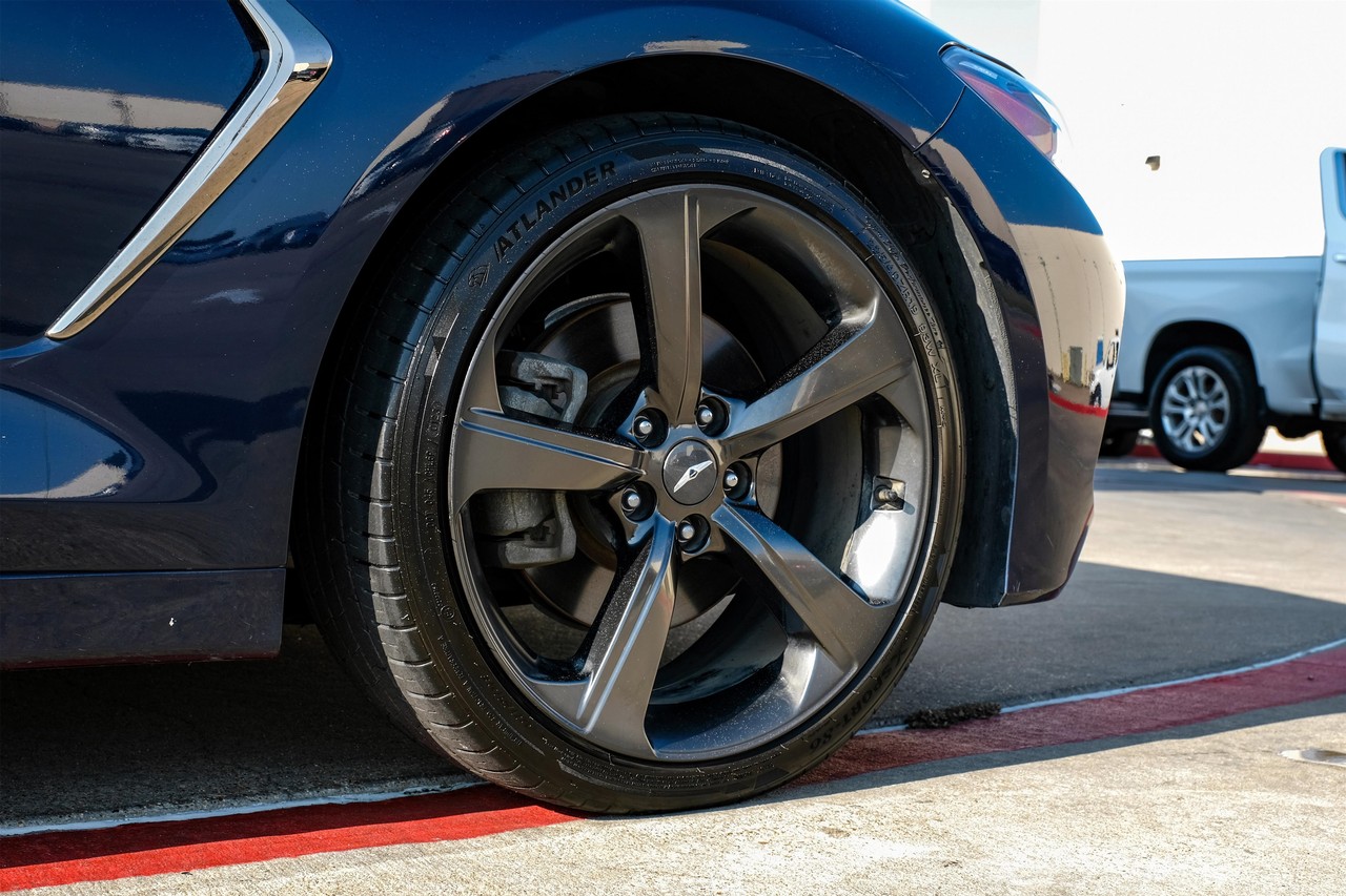 Genesis G70 Vehicle Main Gallery Image 48