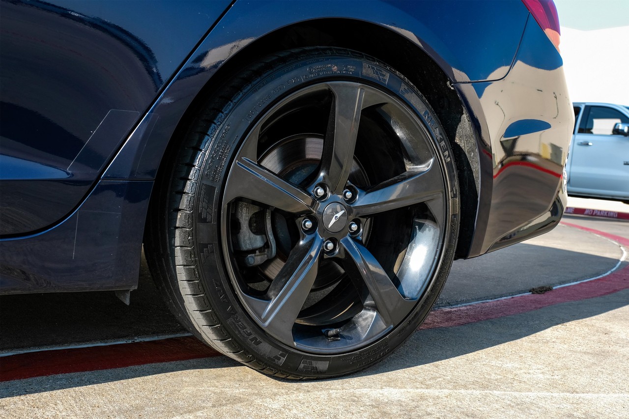 Genesis G70 Vehicle Main Gallery Image 50