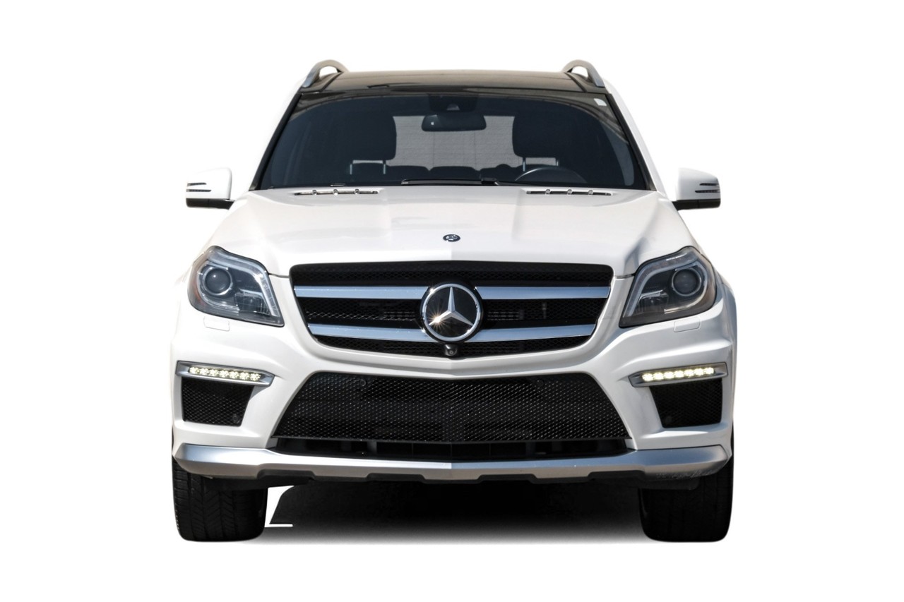 Mercedes-Benz GL-Class Vehicle Main Gallery Image 06