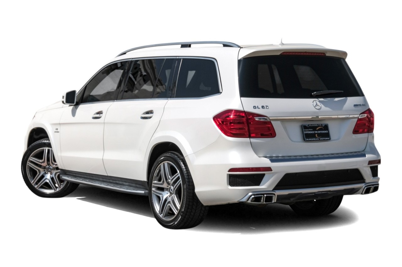 Mercedes-Benz GL-Class Vehicle Main Gallery Image 10