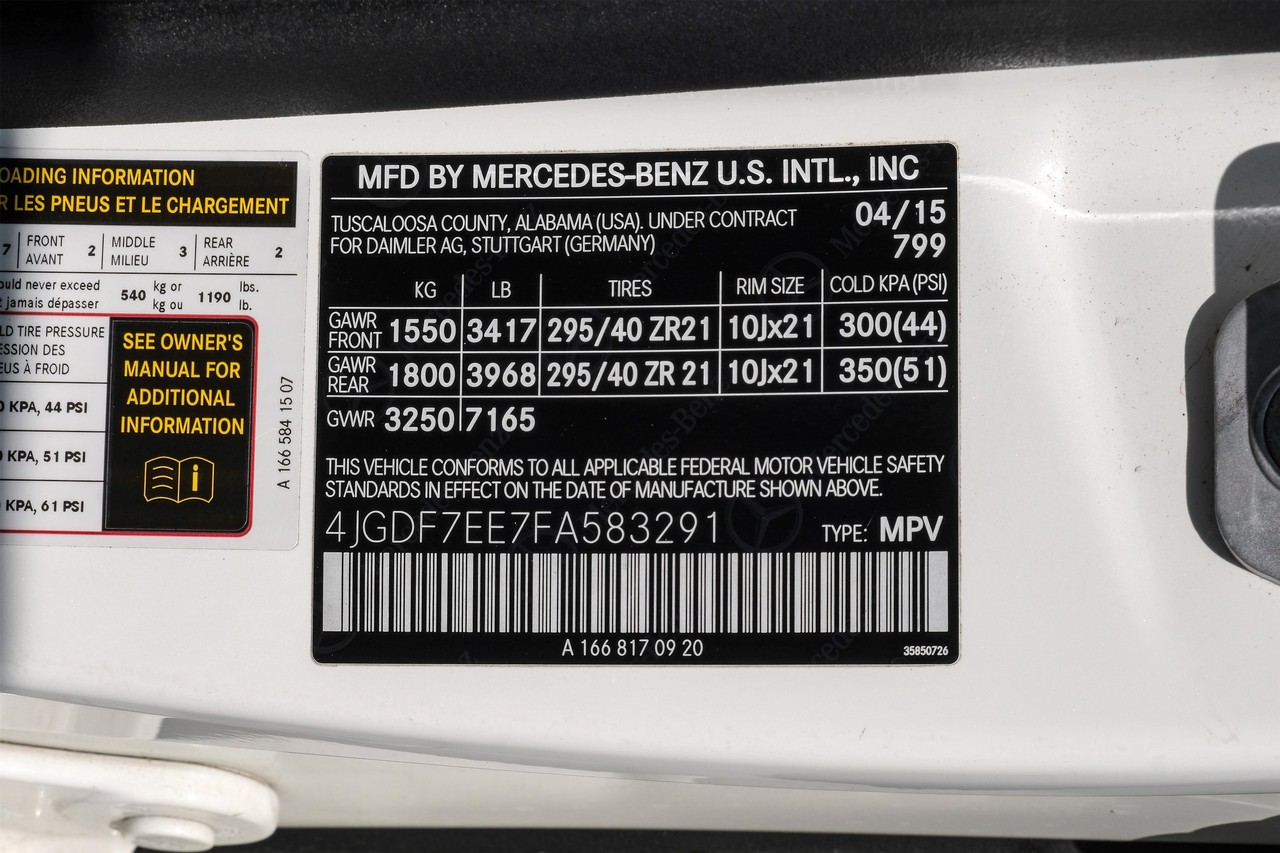 Mercedes-Benz GL-Class Vehicle Main Gallery Image 56
