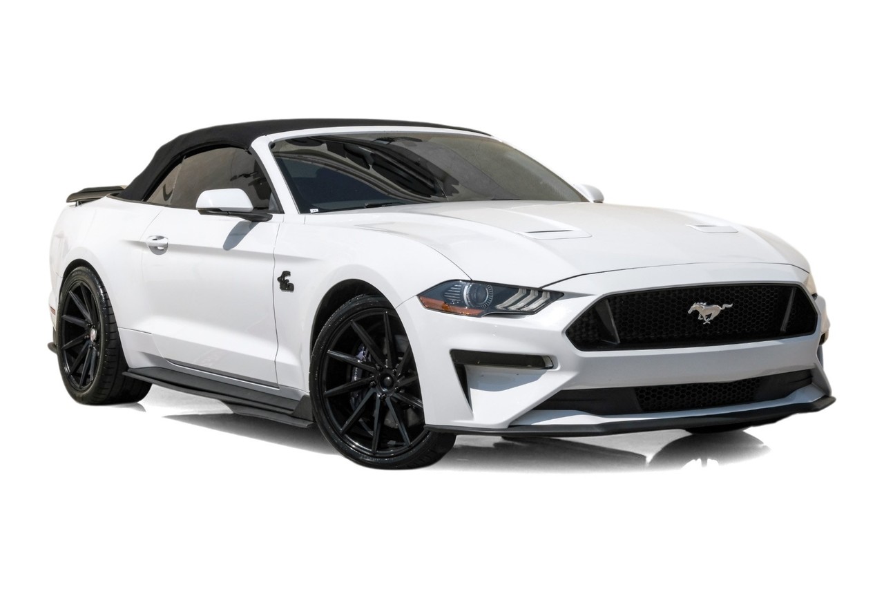 Ford Mustang Vehicle Main Gallery Image 08